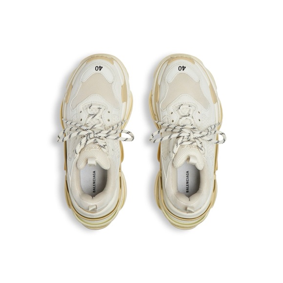 BALENCIAGA WOMEN'S TRIPLE S SNEAKER IN WHITE - Picture 6 of 12